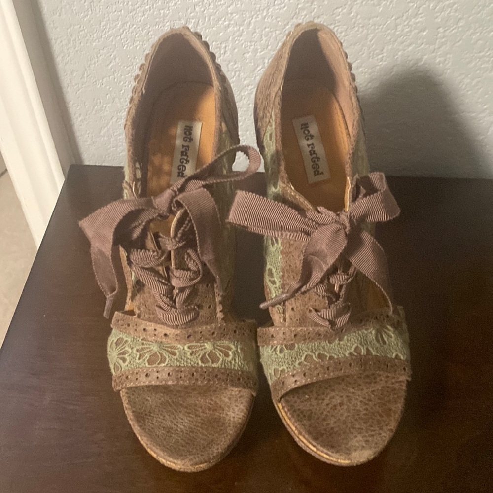 Not rated, brown & olive wedges, size 7.5